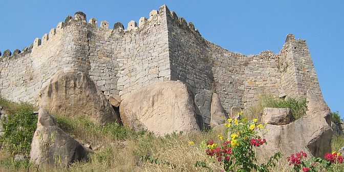 Ruined Grandeur: Golconda Fort and Garden Tombs